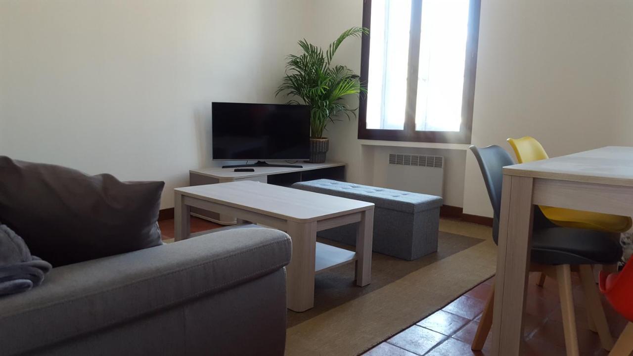 Appartement Au Coeur De Carcassone Kültér fotó